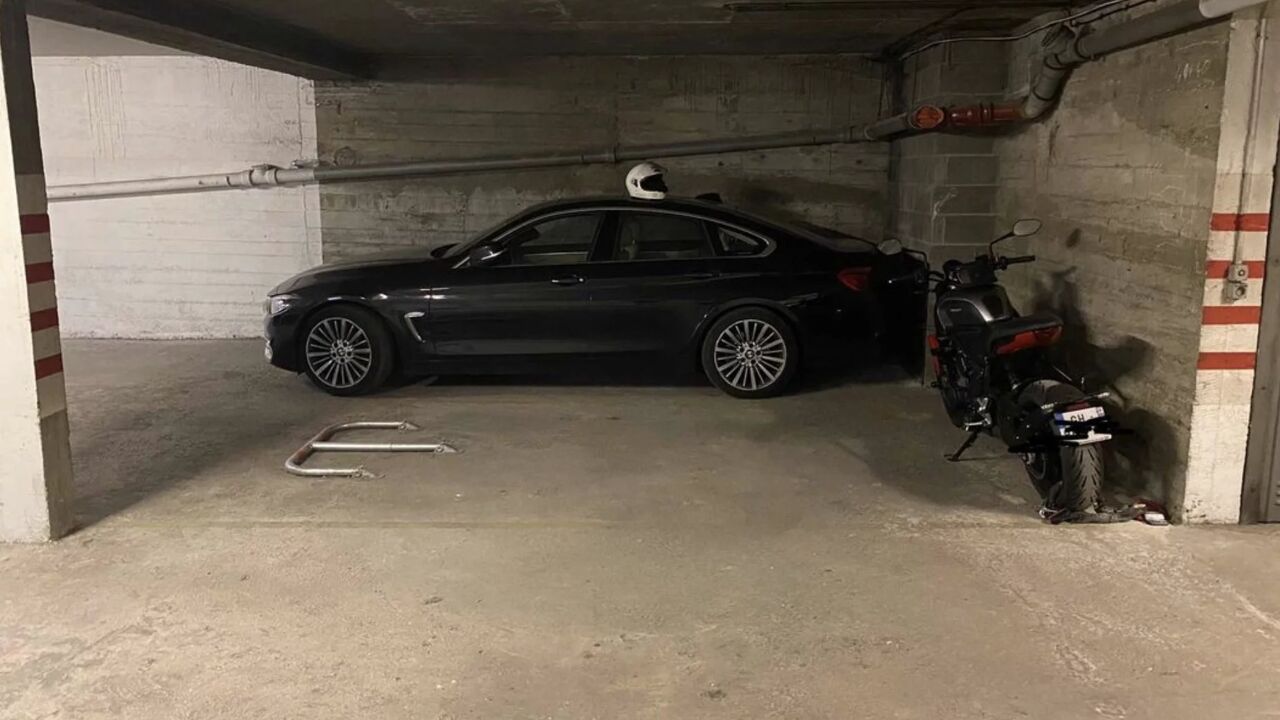 garage  pièces 12 m2 à louer à Paris 19 (75019)