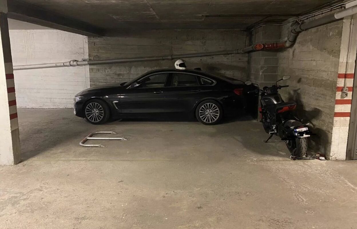 garage  pièces 12 m2 à louer à Paris 19 (75019)