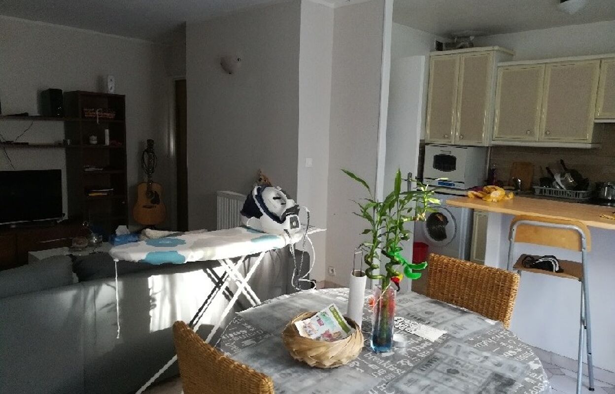 appartement 2 pièces 50 m2 à vendre à Chelles (77500)