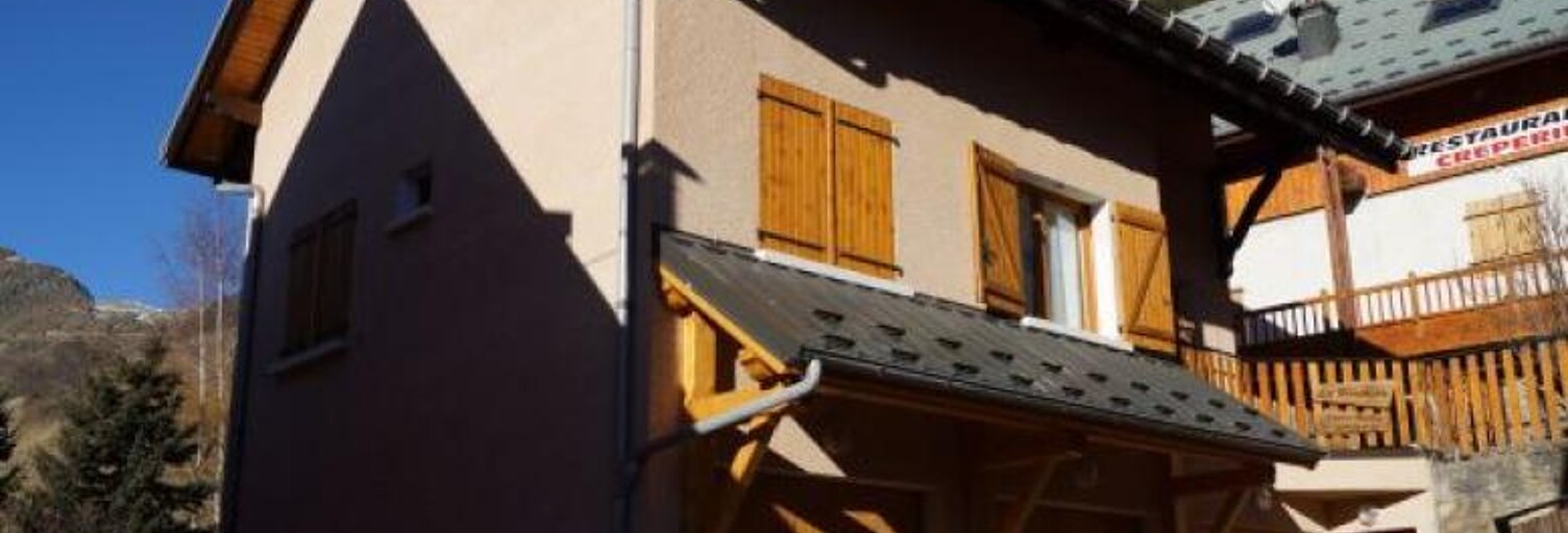 Maison 15 Pièces 267 m² à vendre à Saint-Sorlin-d'Arves (73530)