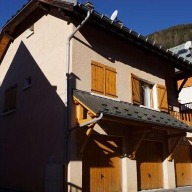 Maison 15 pièces 879000 €