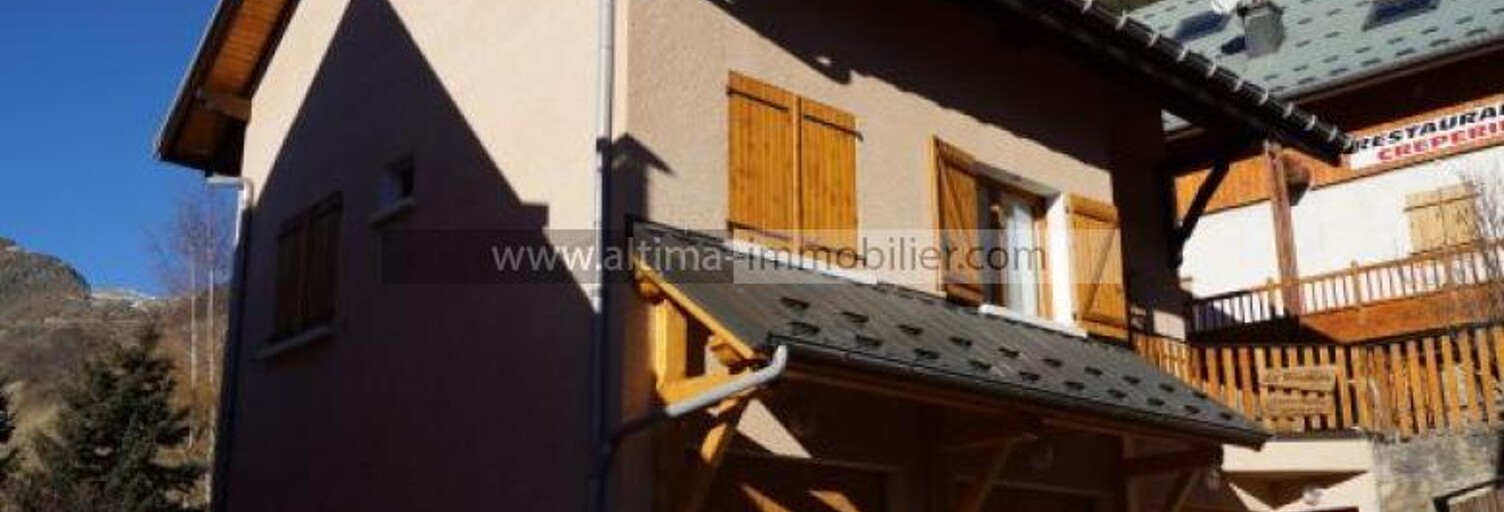 Maison 15 Pièces 267 m² à vendre à Saint-Sorlin-d'Arves (73530)