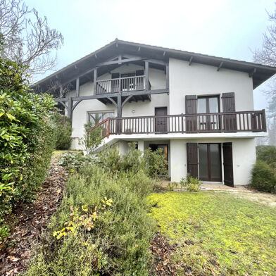 Maison 9 pièces 399000 €