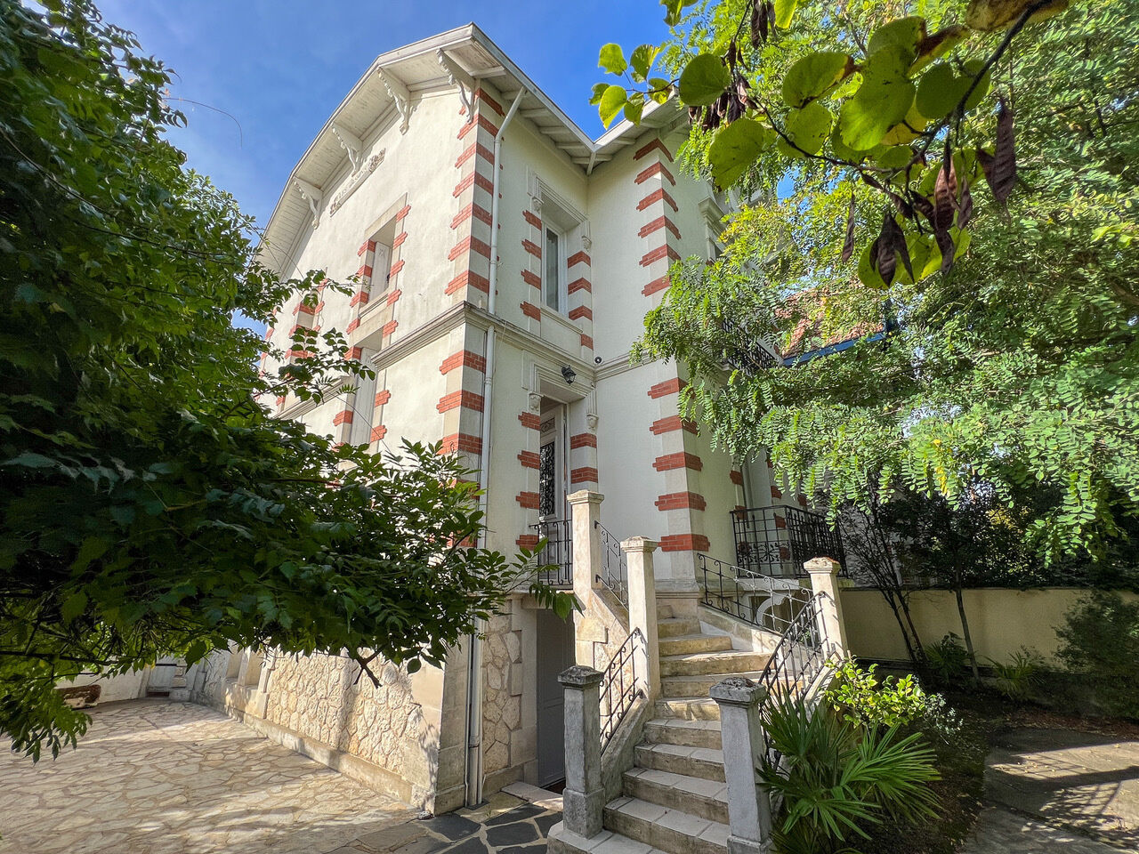Villa / Maison  T7 à vendre Saint-Palais-sur-Mer 17420