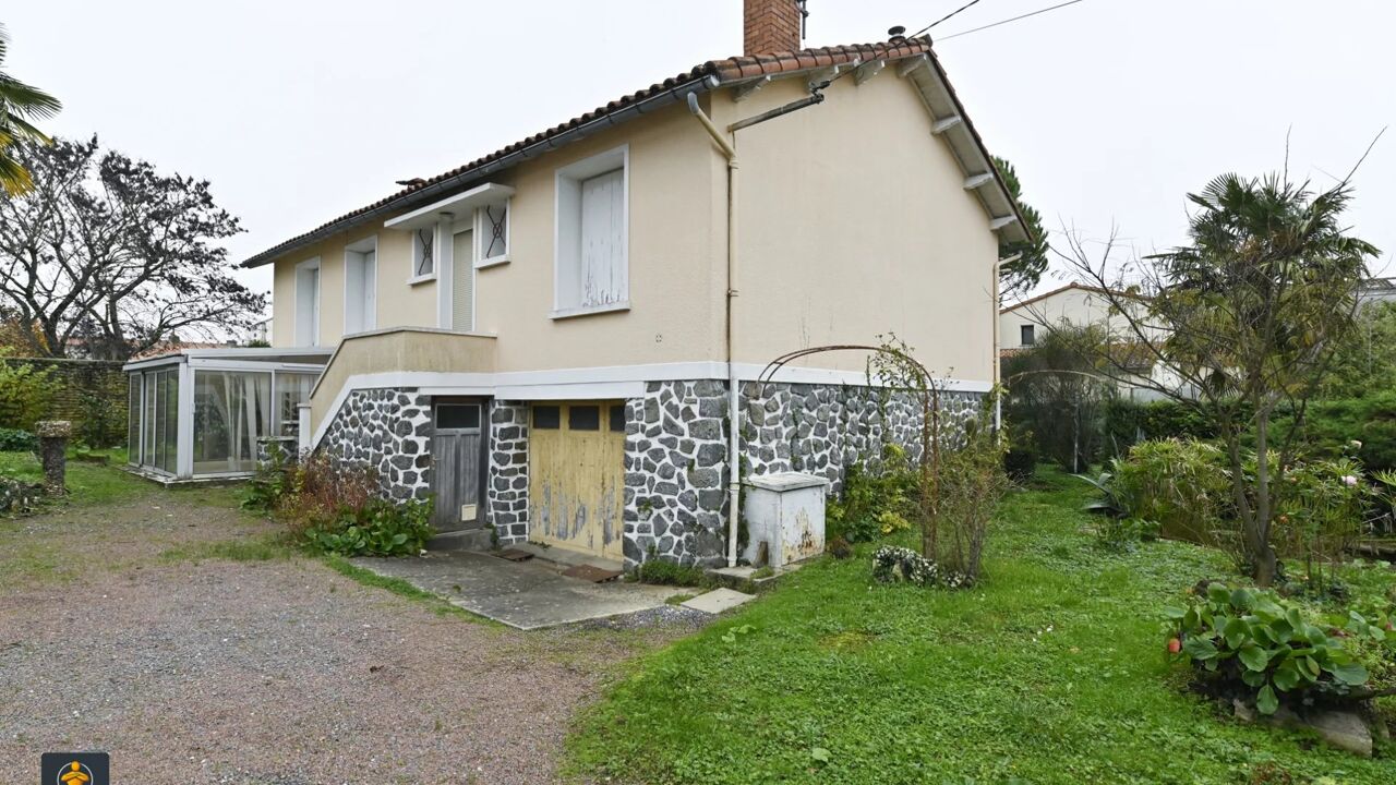 maison 5 pièces 82 m2 à Niort (79000)