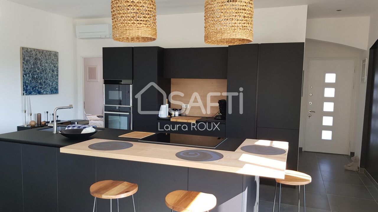 appartement 4 pièces 107 m2 à vendre à Roquebrune-sur-Argens (83520)