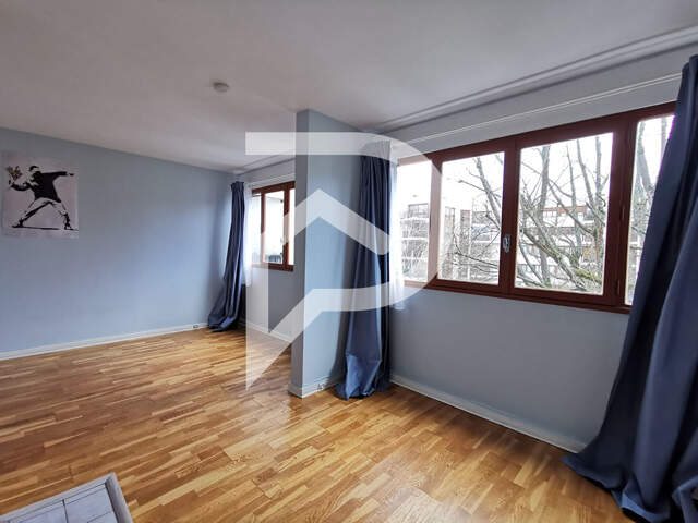 Appartement Le Chesnay 1 pièce(s) 27 m2 — photo du bien