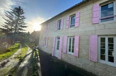 vente maison 265 000 € à proximité de Bussac-sur-Charente (17100)