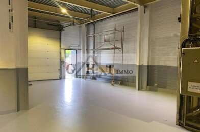 Local industriel  4100 €