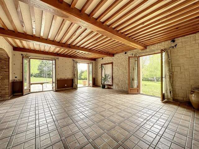 Réf 274 Maison 5  pièce(s) 154 m²  + terrain constructible à CULHAT — photo du bien