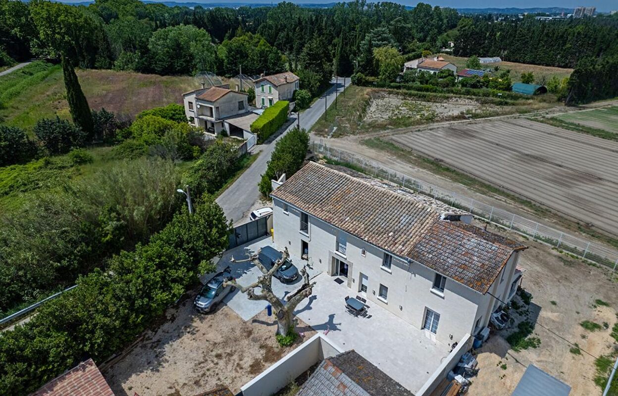 maison 11 pièces 270 m2 à vendre à Avignon (84000)