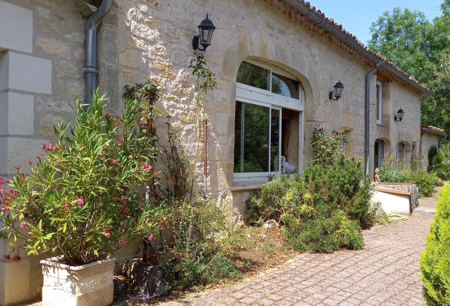Région PROCHE CAHORS   -Ensemble immobilier en pierre rénové, av — photo 1