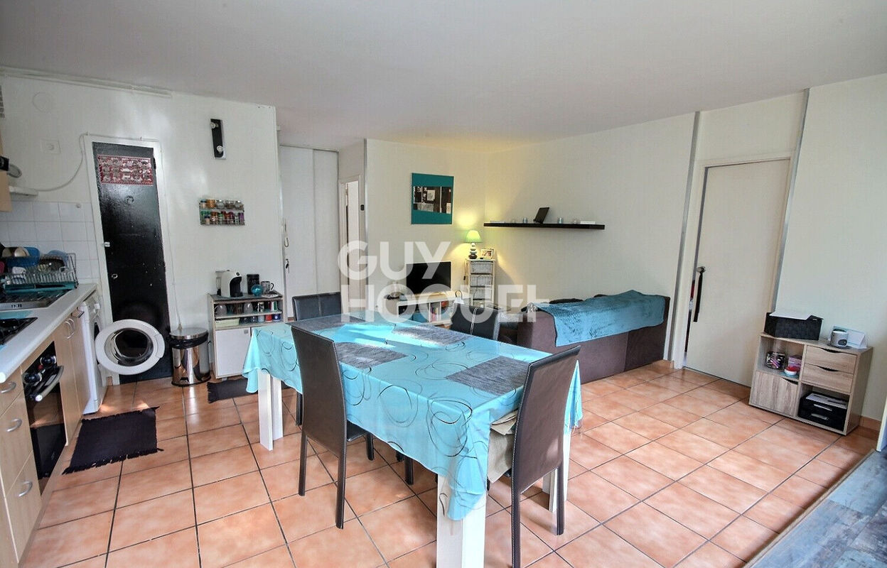 appartement 2 pièces 46 m2 à vendre à Marseille 15 (13015)