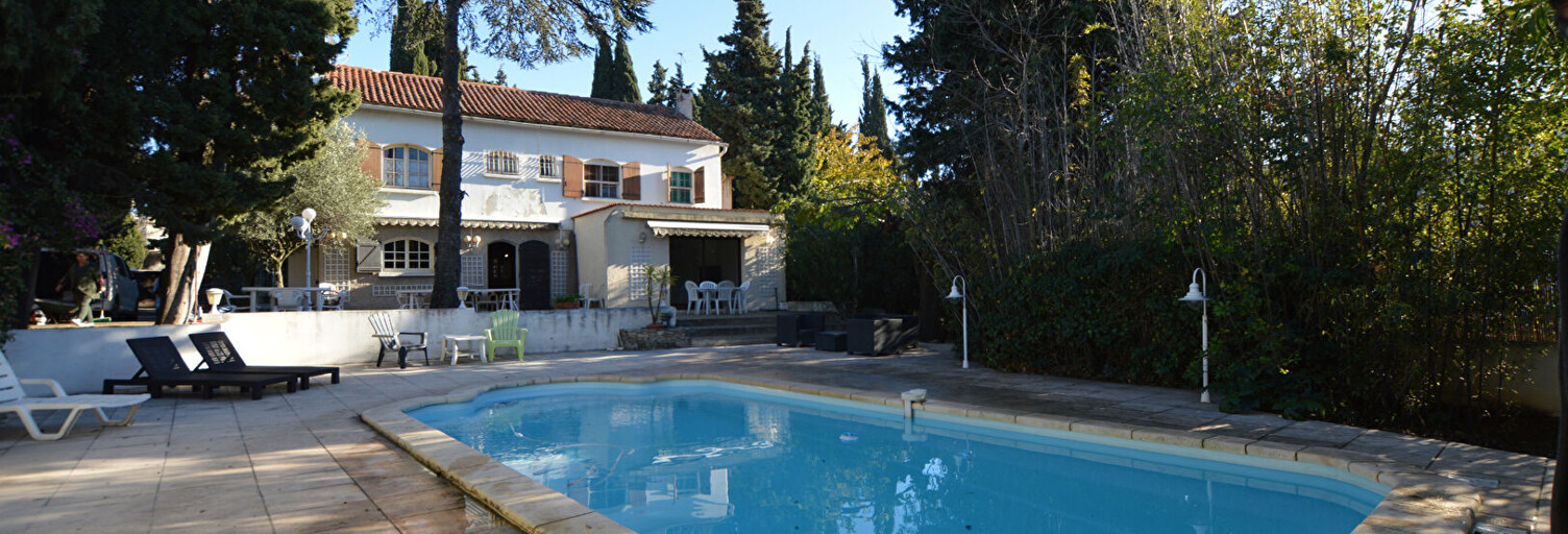 Maison 8 Pièces 250 m² à vendre à Marseille 12 (13012)