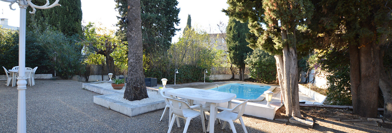 Maison 8 Pièces 250 m² à vendre à Marseille 12 (13012)