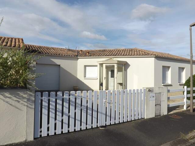 Maison de Plain-Pied de 80m² à Niort — photo du bien
