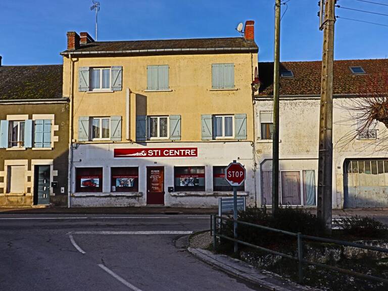 Immeuble de rapport à fort rendement (15,49 % brut) — Proche Sancerre / Saint-Satur — photo 1