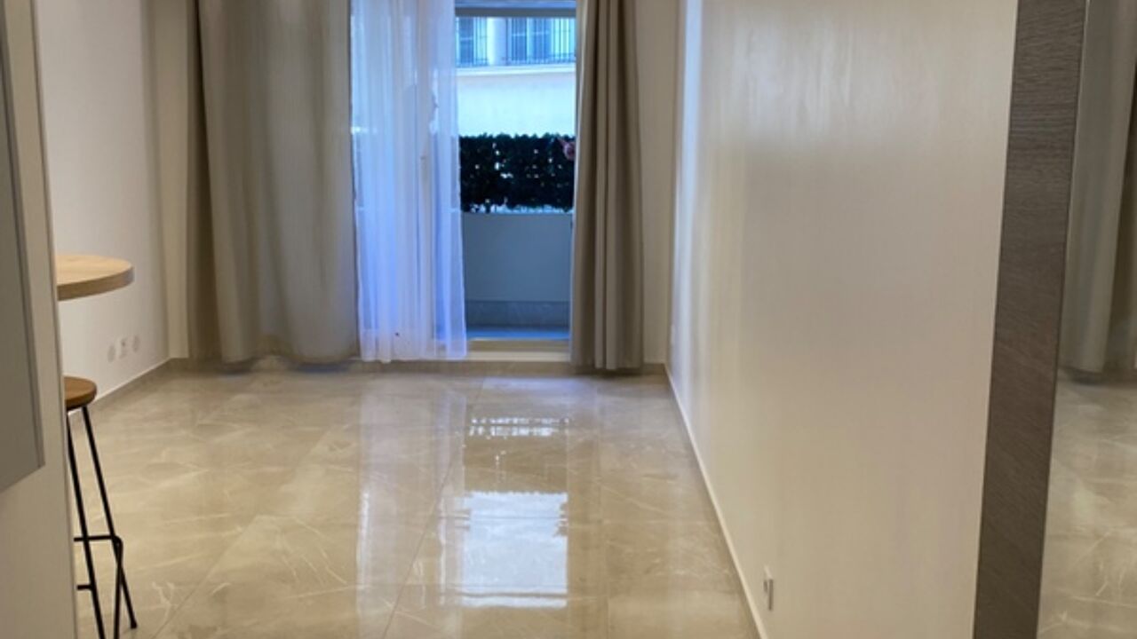 appartement 2 pièces 28 m2 à vendre à Cannes (06400)