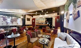 Commerce  76 m² à vendre à Fréjus (83600)