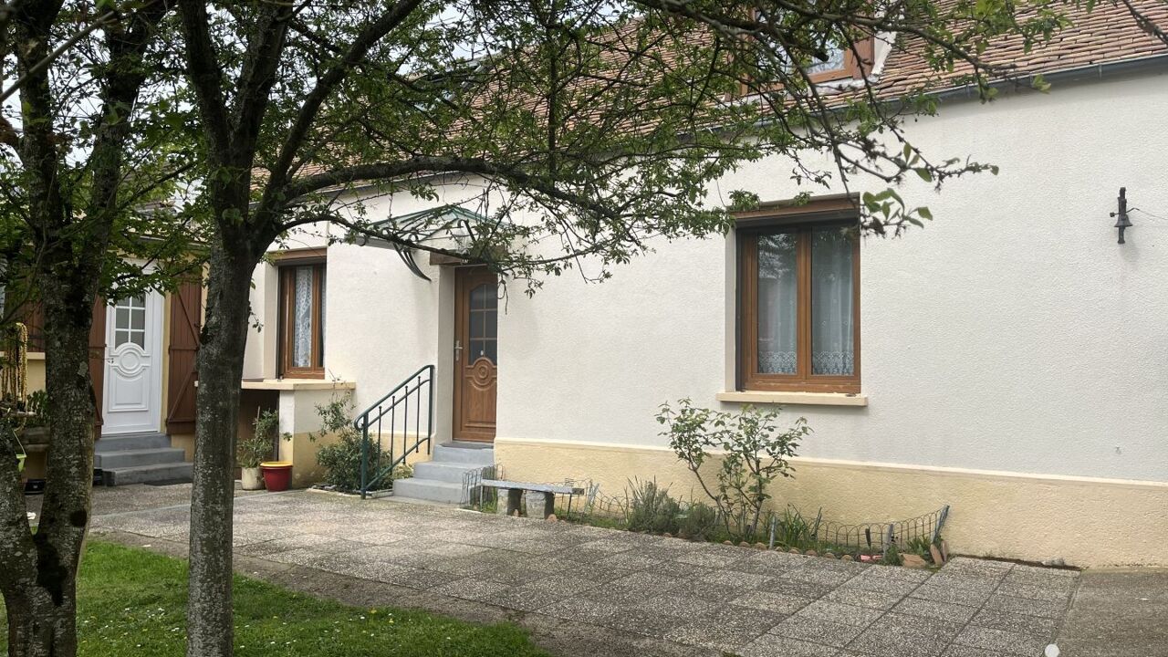 maison 4 pièces 92 m2 à vendre à Vernou-la-Celle-sur-Seine (77670)
