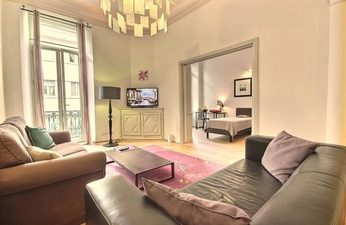 Annonce Immobilière - Appartement à vendre pour la Location Saisonnière à Cannes Secteur de la Banane — photo 2
