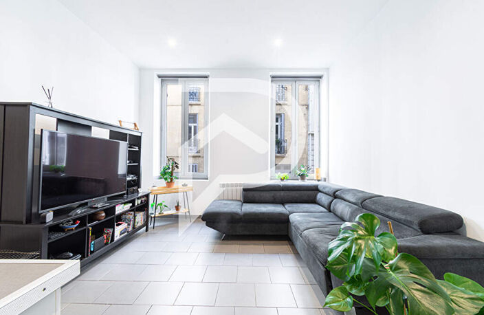 Charmant T2 avec bureau/dressing de 44 m2 à Marseille 7 — photo 4