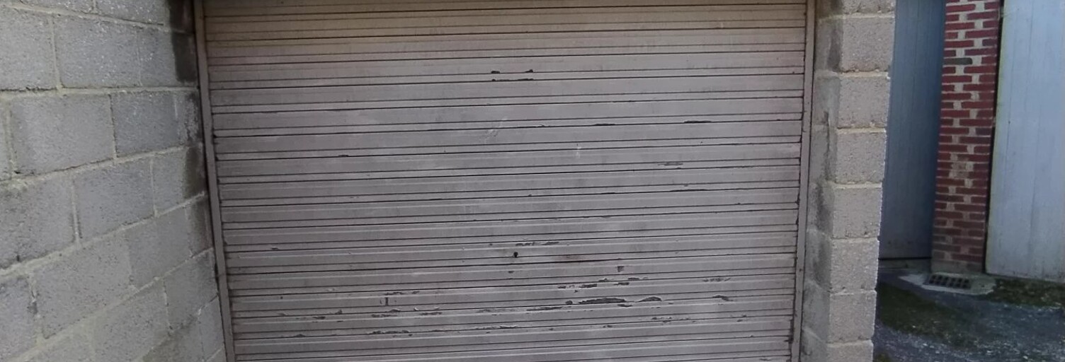 Garage   m² à louer à Hirson (02500)