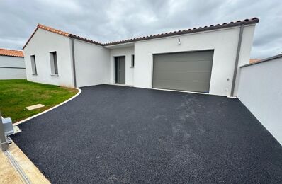 vente maison 388 000 € à proximité de Sainte-Ouenne (79220)