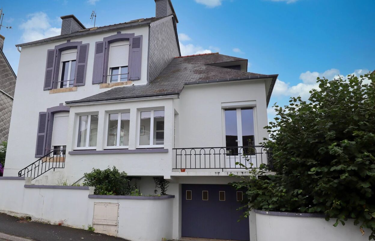 maison  pièces 126 m2 à vendre à Carhaix-Plouguer (29270)