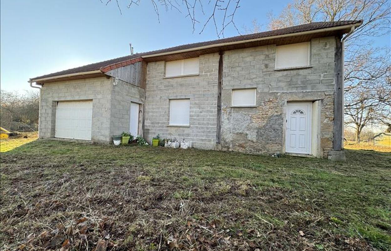 maison 6 pièces 145 m2 à vendre à Sainte-Sévère-sur-Indre (36160)