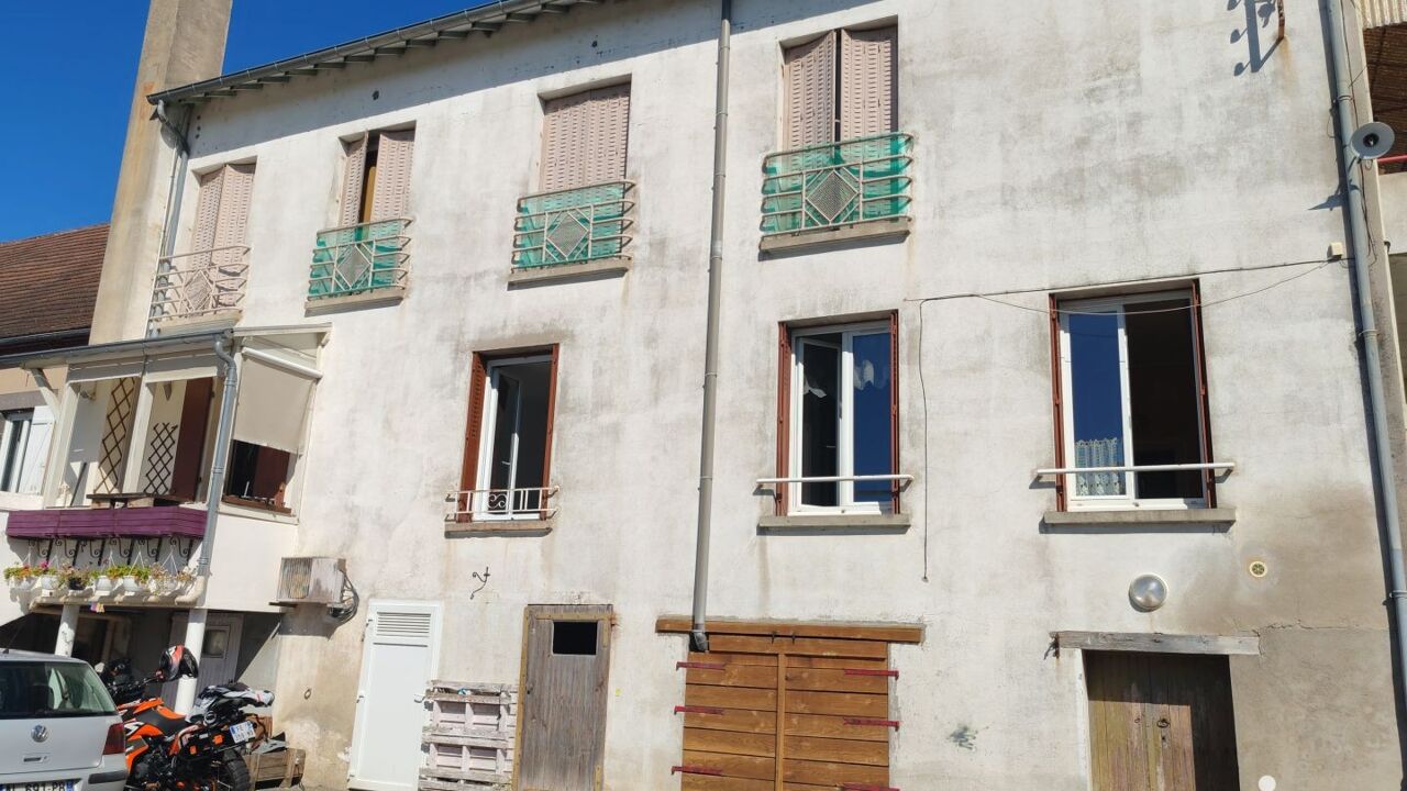 immeuble  pièces 291 m2 à vendre à Varennes-sur-Allier (03150)