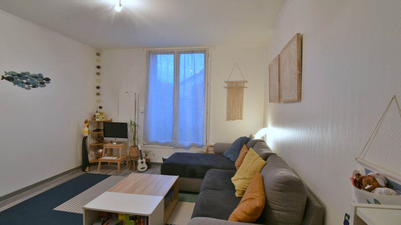 appartement 2 pièces 34 m2 à vendre à Savigny-sur-Orge (91600)