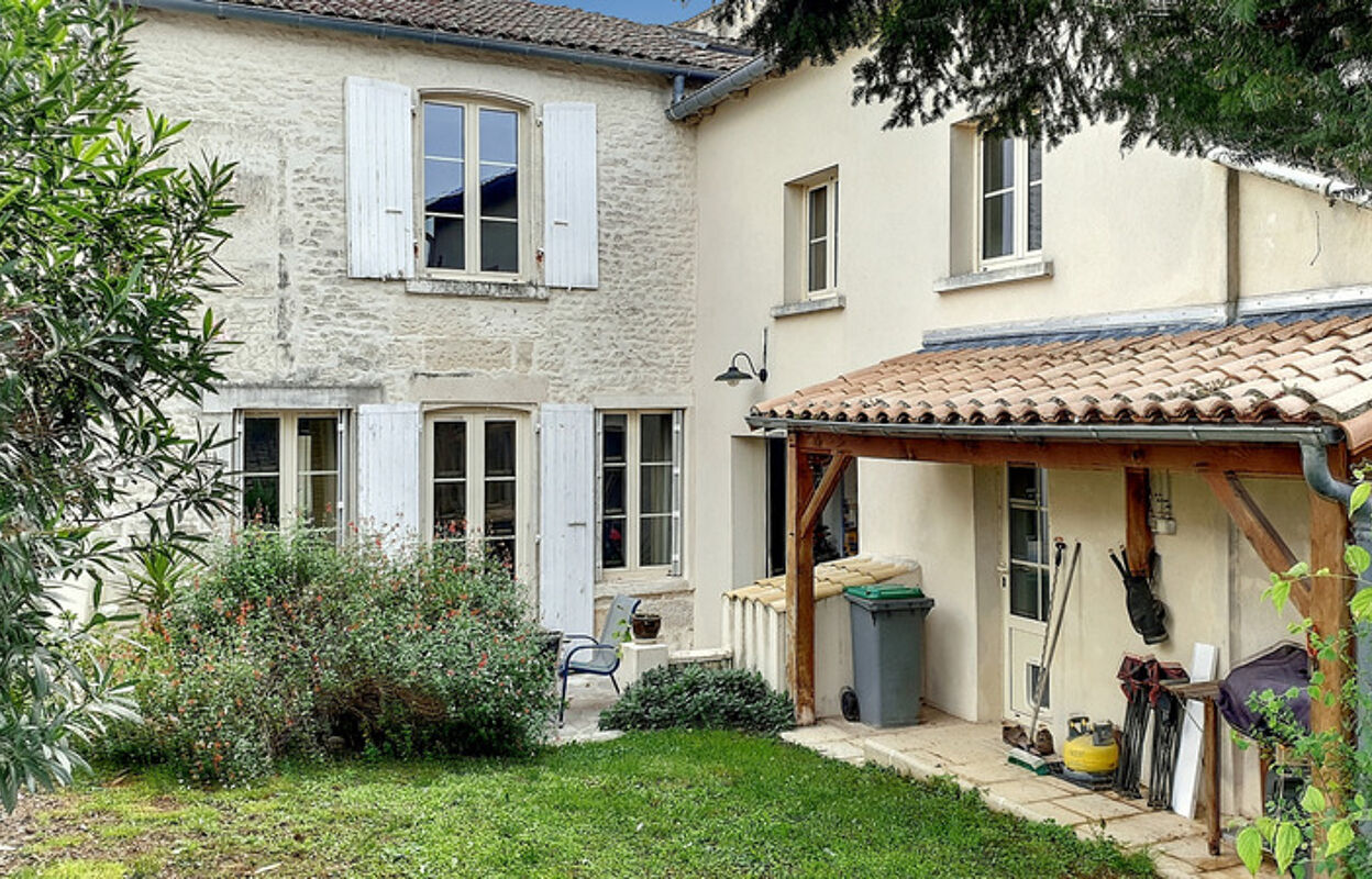 maison 7 pièces 250 m2 à vendre à Niort (79000)