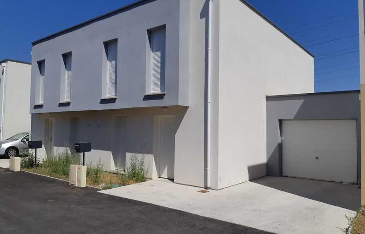 maison 4 pièces 89 m2 à vendre à Grand-Couronne (76530)