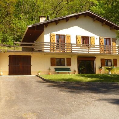 Maison 7 pièces 212000 €