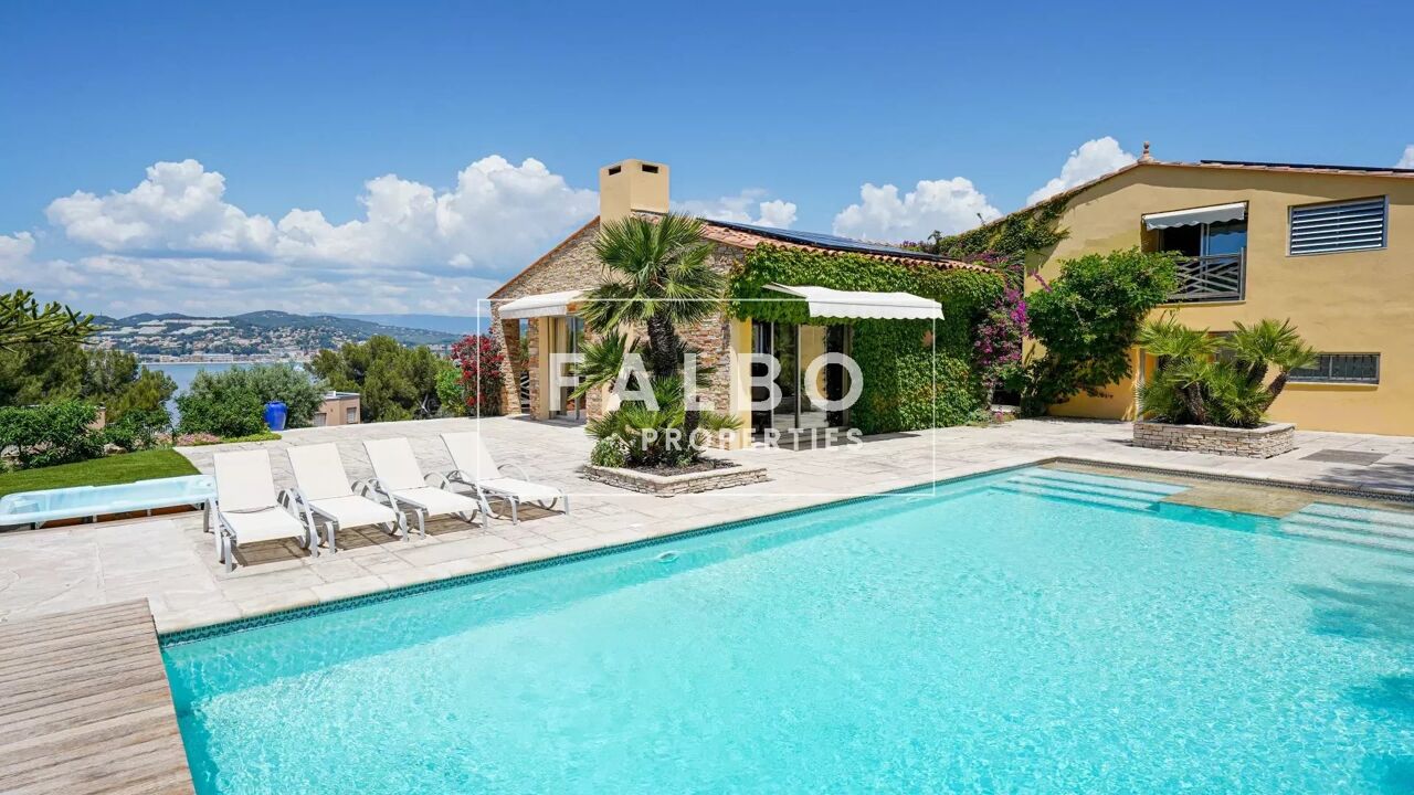maison 6 pièces 316 m2 à vendre à Sanary-sur-Mer (83110)