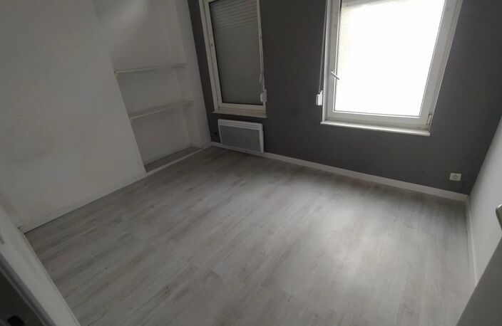 Bien vendu : Appartement  Fourmies (59610) — photo 3
