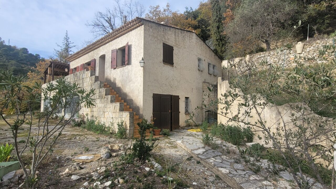 maison 4 pièces 190 m2 à vendre à La Roquette-sur-Var (06670)