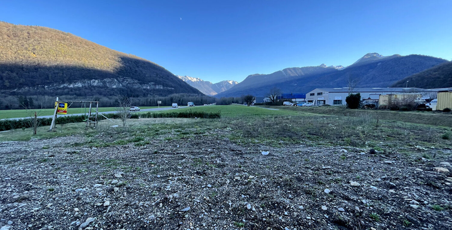 Terrain Doussard 500 m2 — photo 1