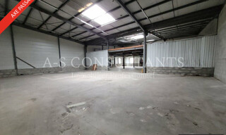 Local industriel  967 m² à louer à Toussieu (69780)