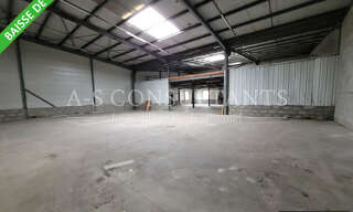 Local industriel  697 m² à louer à Toussieu (69780)