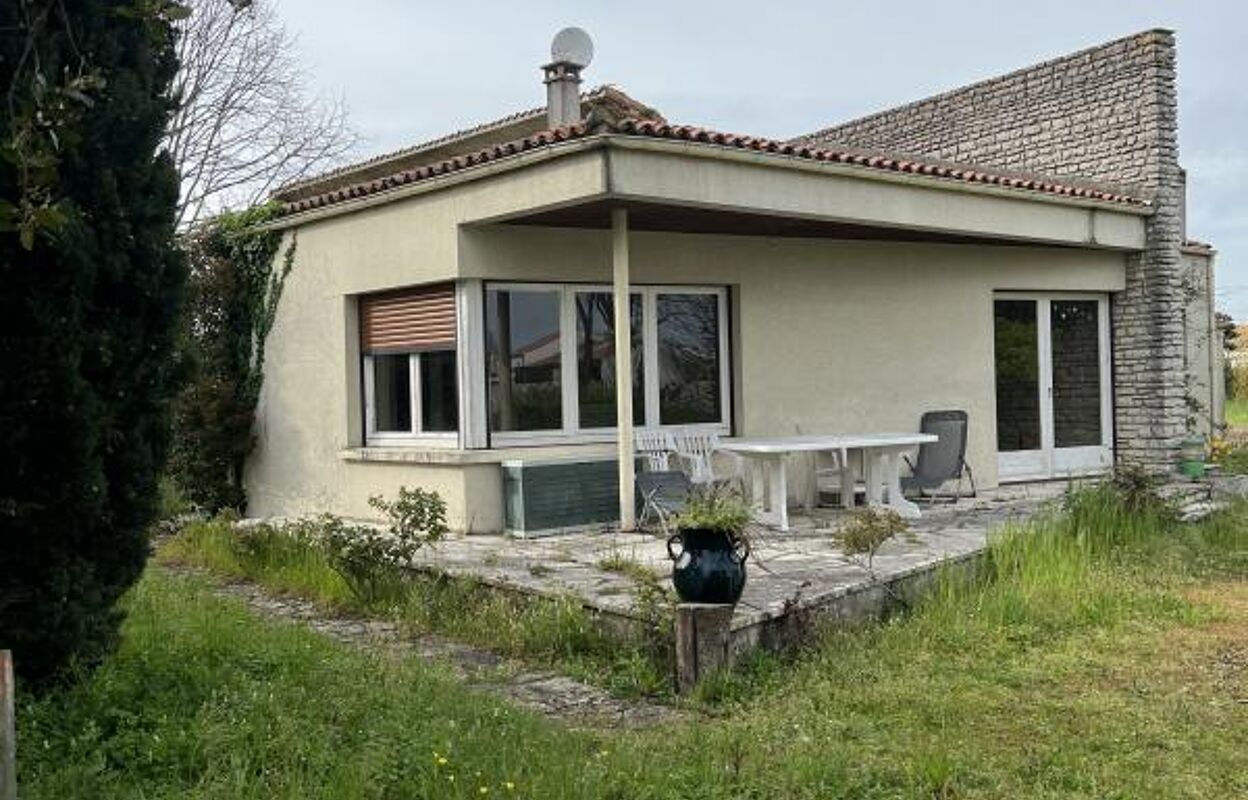 maison 4 pièces 114 m2 à vendre à Saint-Pierre-d'Oléron (17310)