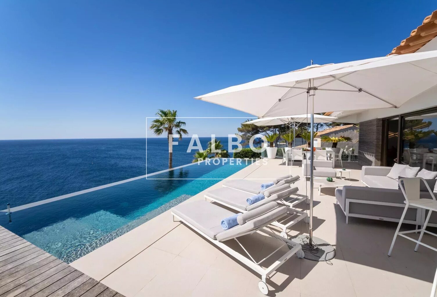 Carry le Rouet première ligne mer Maison d'architecte en balcon — photo 1
