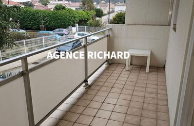 location appartement 540 € CC /mois à proximité de Le Beausset (83330)