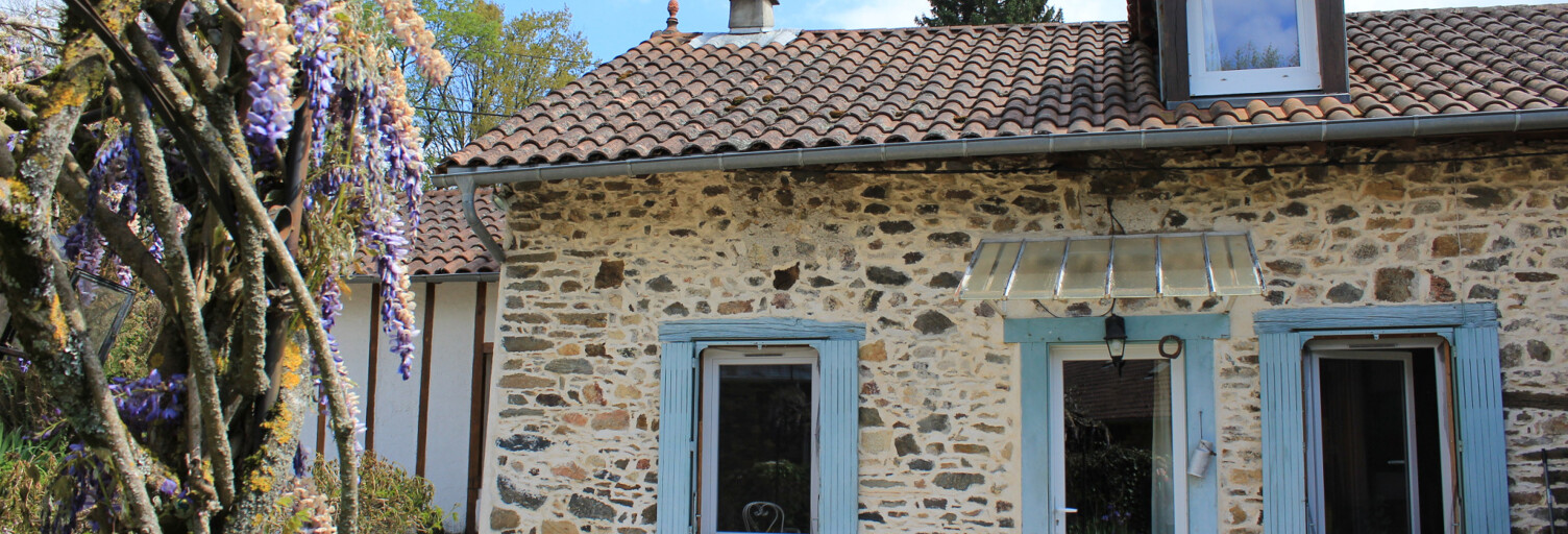 Maison 2 Pièces 43 m² à vendre à Saint-Genest-sur-Roselle (87260)