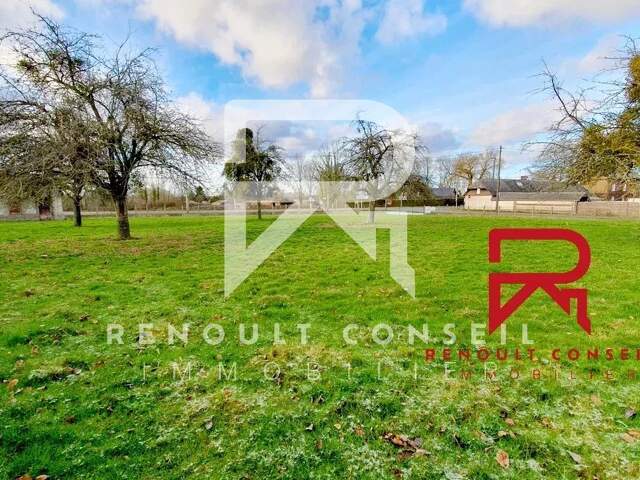 A VENDRE DEUX TERRAINS  DONT UN AVEC BATIMENT — photo du bien
