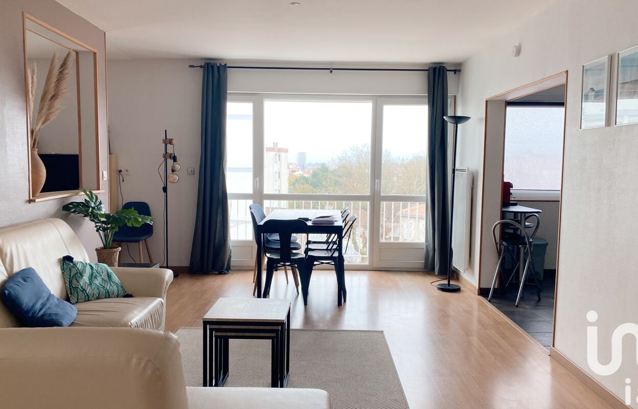 appartement 4 pièces 71 m2 à vendre à La Rochelle (17000)