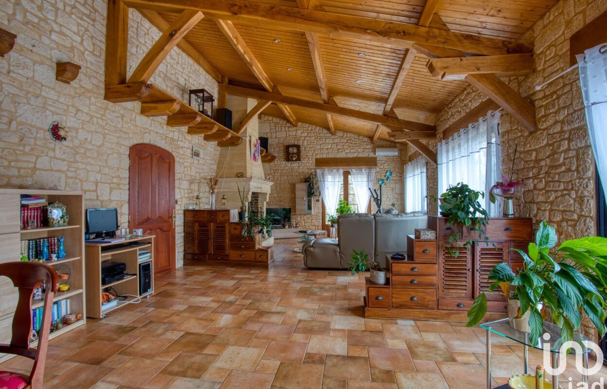 maison 7 pièces 303 m2 à vendre à Sarlat-la-Canéda (24200)