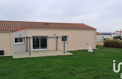 vente maison 243 000 € à proximité de Montilliers (49310)