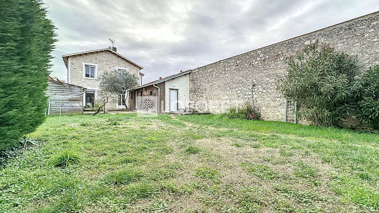 maison 7 pièces 160 m2 à vendre à Rochefort (17300)